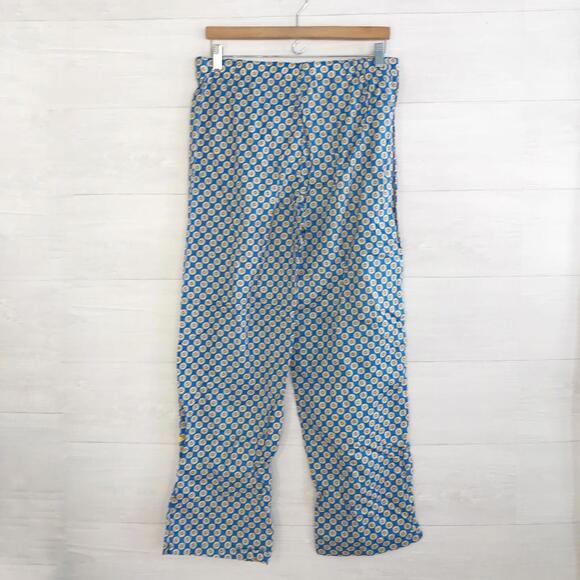 NWT Vera Bradley - Riviera blue cotton PJ pants in tote bag, size XS - Picture 6 of 7